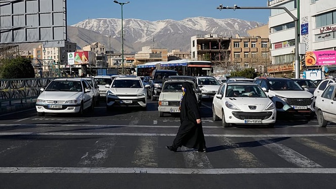 What do we know about the viral claims of Iranian protesters facing execution?