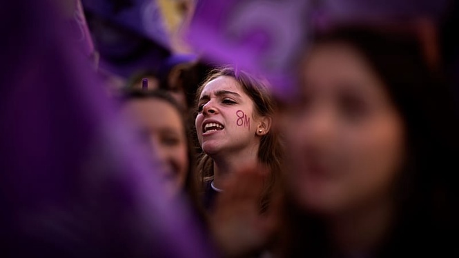 European Parliament calls to define rape as sex without consent