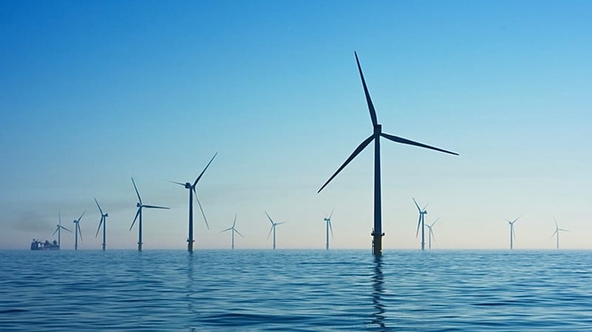 Round-the-clock renewables: New report says clean energy now challenges fossil fuels on price