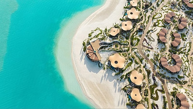 Four Seasons opens a stunning new resort on the Red Sea
