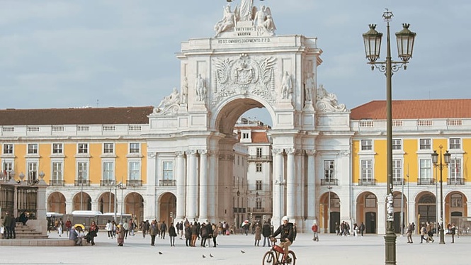 Lisbon tops global study of the world’s most livable cities for expats