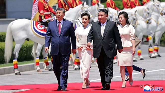 China's Xi vows to bring ties with North Korea to 'new heights' during rare visit