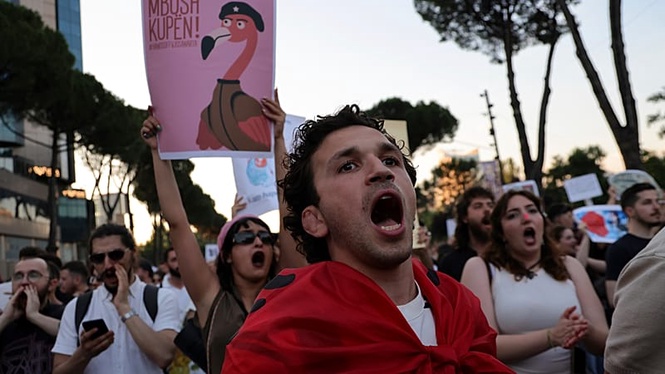 Albania: thousands rally on 12th day of protests against Trump-linked resort