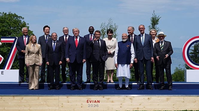 G7 summit: US will 'soon' put back sanctions on Russia, Trump says