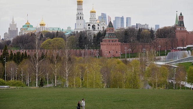 Moscow oil refinery ablaze after retaliatory Ukrainian drone strike