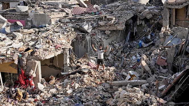 Israel continues strikes on Lebanon ahead of anticipated US-Iran framework deal