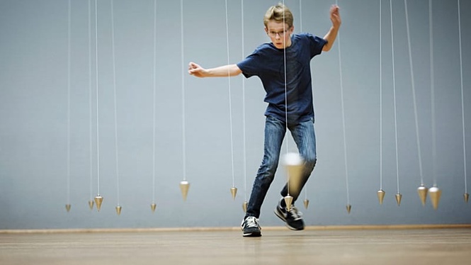 Forget 'Do Not Touch': Choreographer William Forsythe invites you to dance with the exhibits