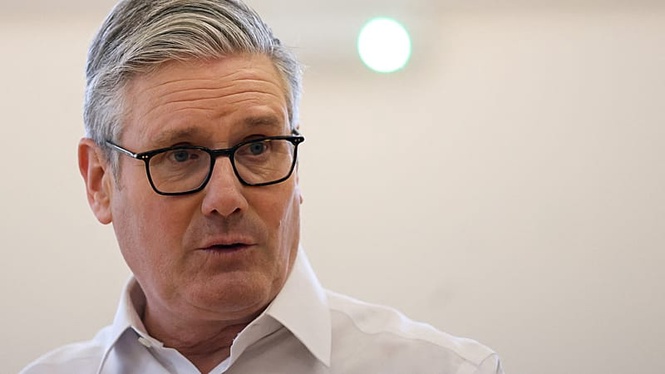 UK Prime Minister Keir Starmer announces resignation