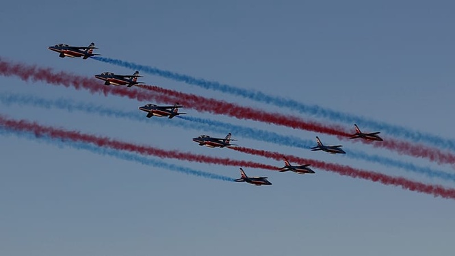 Watch: French jets salute US anniversary with Washington flyover