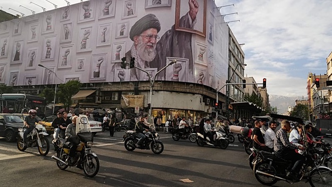 Iran sharply contradicts the US, pushing its own view of framework deal