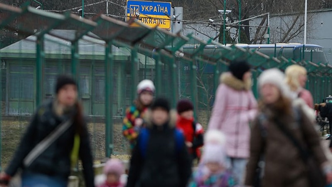 Brussels to exclude military-age Ukrainian men from temporary protection scheme