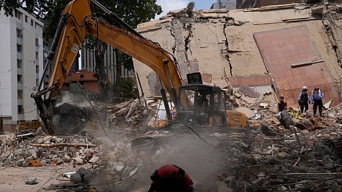 Venezuela updates earthquake toll: 920 dead, 3,360 injured