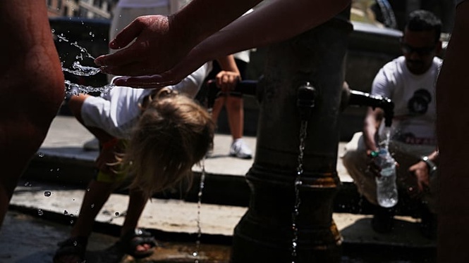 WHO Europe chief calls on governments to treat extreme heat as a ‘health crisis’