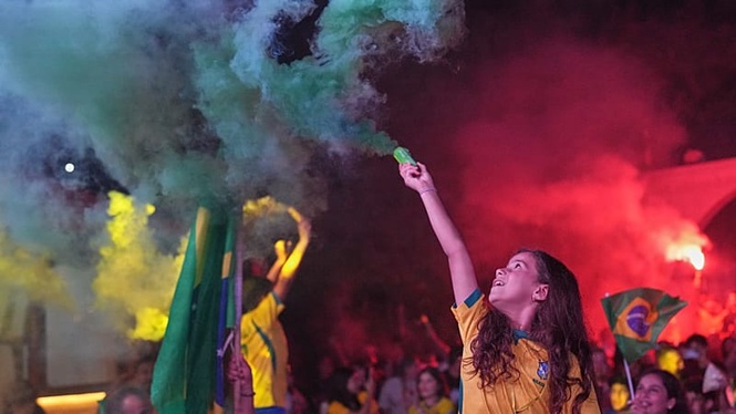 Brazil fans erupt after dramatic World Cup win over Japan
