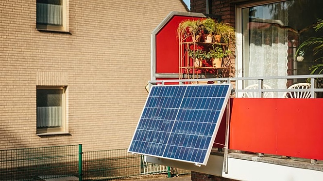 Solar-mad Germans turn to battery storage to shield themselves against fossil fuel price shocks