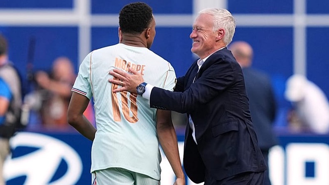 Deschamps' last match, golden boot race: what is at stake in third-place play-off