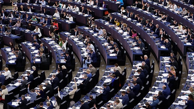 How the EU AI Act is reshaping company rules from Washington to Tokyo