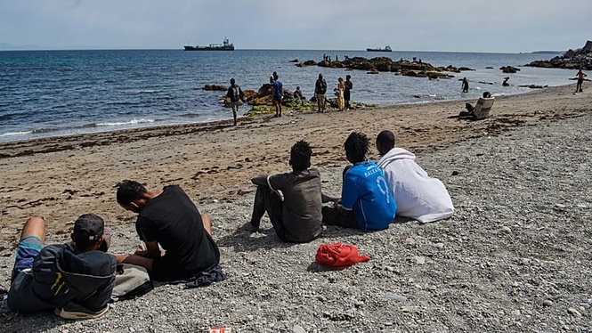 Old videos and AI-generated images spread online about Ceuta crossings