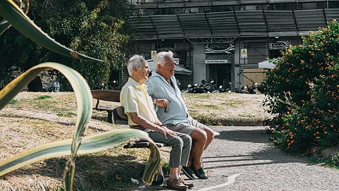 Three midlife health factors could delay dementia by 13 years, study finds