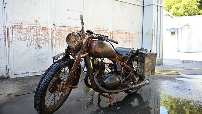 Identification tags and bones: How experts are identifying WWII soldiers found in the Danube
