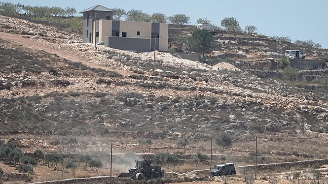 11 European nations and Canada announce trade sanctions on Israeli settlements in the West Bank