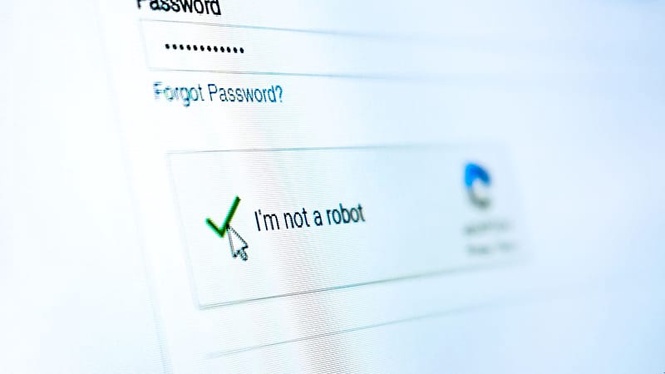 Russian hackers may have used fake CAPTCHA to hack Ukrainian government computers