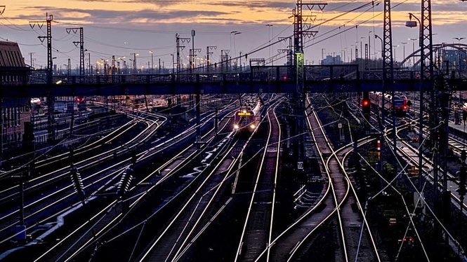 European Commission proposes EU preference in public procurement, excluding Chinese firms