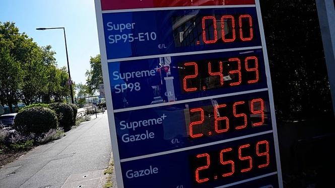 'Largest global fuel supply disruption in history': Which Europeans are paying the most for fuel?