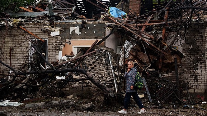 At least eight killed in wave of Russian strikes across Ukraine as attacks intensify