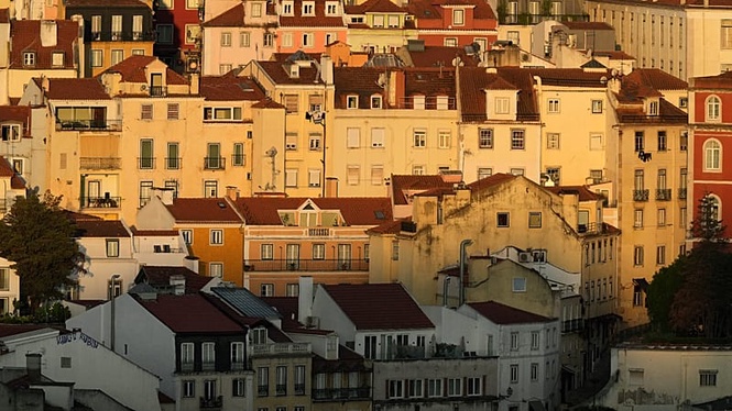Portugal records biggest EU rise in house prices in second quarter