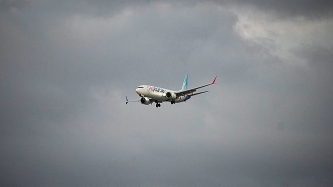 Trump vows to hit Iran 'very hard' if linked to flydubai pilot stabbing attack