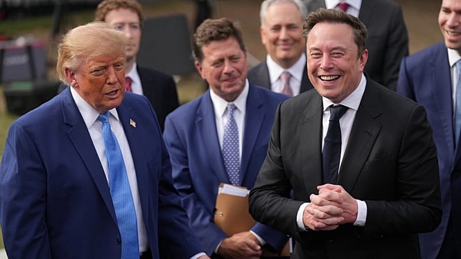 Musk to follow Trump and rebrand SpaceXAI as SpaceXSI