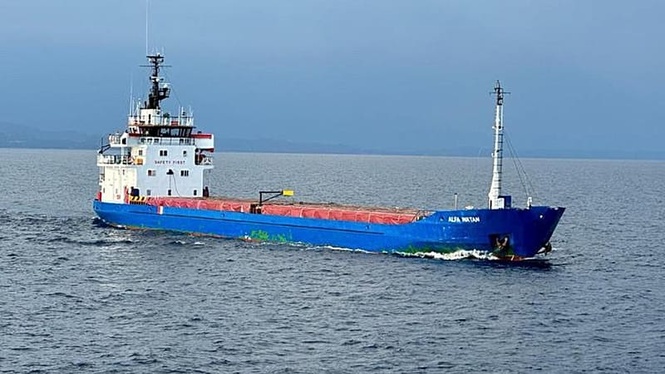Drones hit two ships off Bulgaria's coast, search and rescue ongoing as one sank