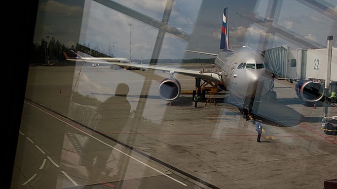 Russia asks Vietnam for planes as illegally re-registered Western fleet falls apart