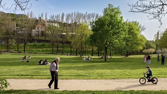 More parks, rivers and green corridors: How Guimarães is preparing for extreme heat