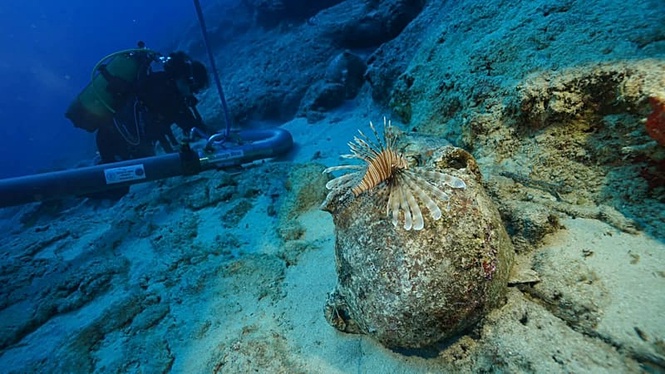 World’s oldest shipwreck off Turkey: 4,700-year-old amphorae discovered