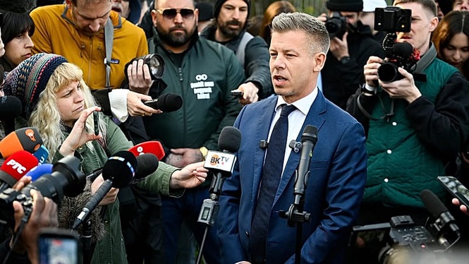 Magyar links French riots to migration, says ‘shocking scenes’ justify hard line
