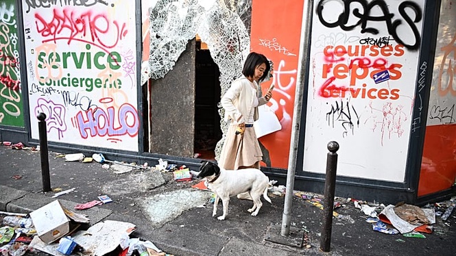 'I've never seen such destruction': Parisians react to destruction after weekend protests