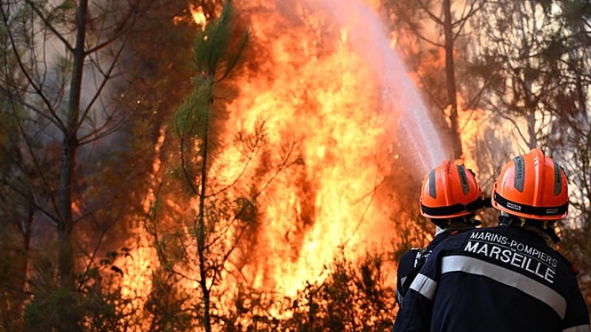 EIB to double climate funding to €30bn as extreme weather costs soar