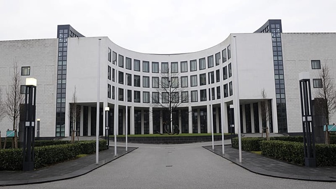 Germany arrests Ukrainian national on suspicion of spying for Russia