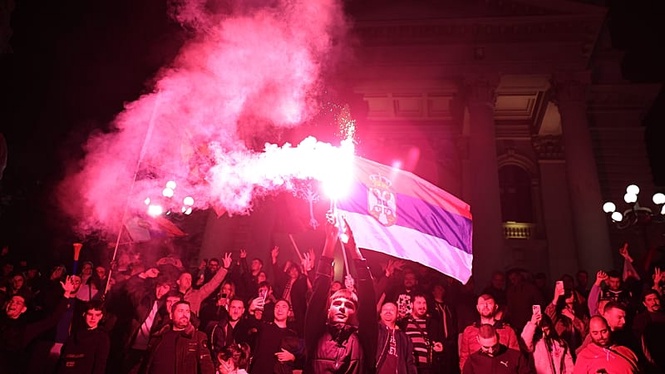 EU hails Serbia’s political upheaval after student group ends Vučić’s rule