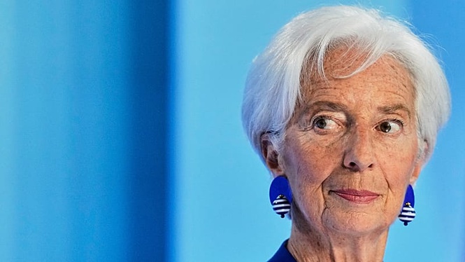 ECB President Christine Lagarde to step down next February, months before her mandate ends