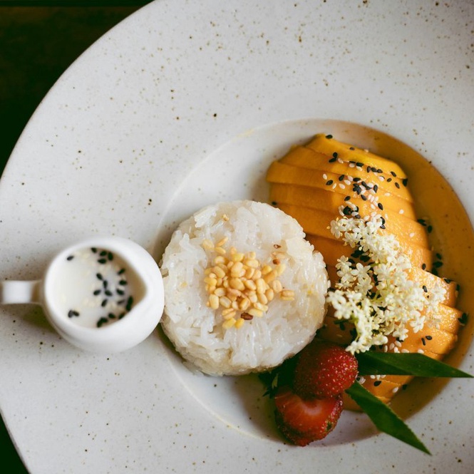 Mango sticky rice in Bangalore
