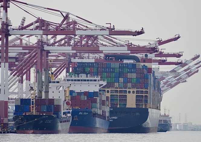 Image from: AI Boom Pushes Taiwan Past Japan on Exports, Income and Wealth