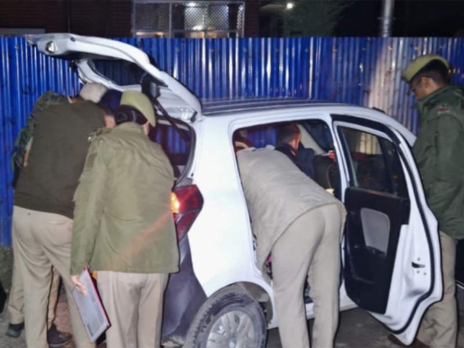 Image from: J-K: Anantnag Police conducts NARCO raids in hotels across Pahalgam