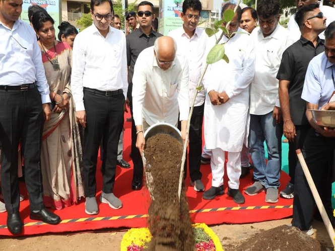 Image from: Gujarat CM Patel launches mega tree plantation drive in Ahmedabad; aims to boost city's green cover