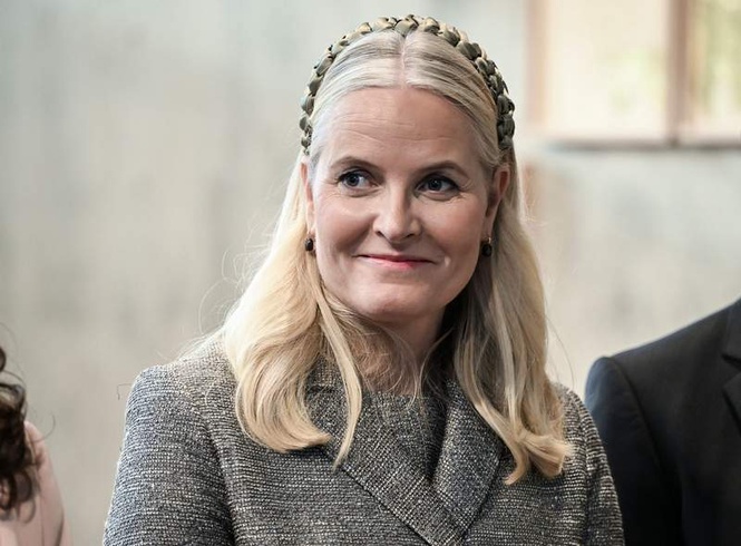 Image from: Norway's Crown Princess Mette-Marit on lung transplant list