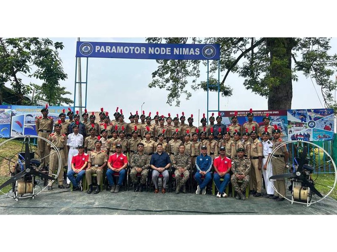 Image from: NCC creates history with first All India Basic Paramotor Course