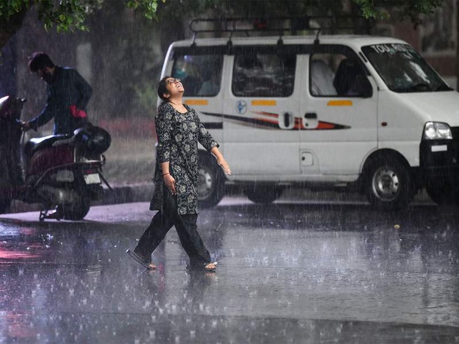 Image from: Assam: IMD predicts heavy rainfall in Guwahati, people advised to stay alert