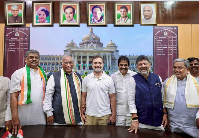 Image from: Mallikarjun Kharge files Rajya Sabha nomination from Karnataka